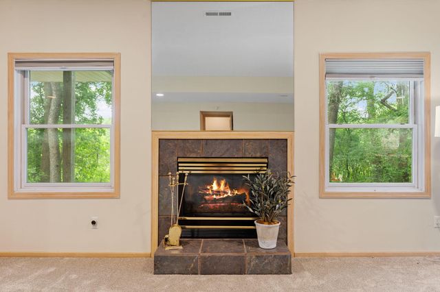547 Abbey Way, Mendota Heights, MN 55120