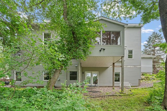 547 Abbey Way, Mendota Heights, MN 55120