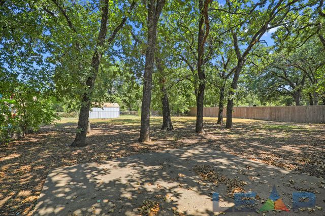 1917 Jacqueline Drive, Denton, TX 76205