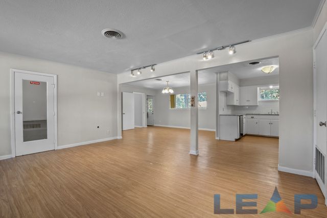 1917 Jacqueline Drive, Denton, TX 76205