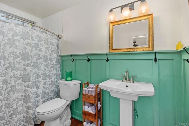 345 Osborne Street, Vista, CA 92084