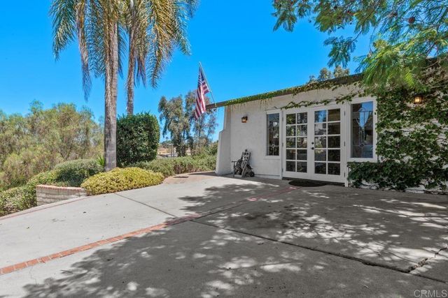 345 Osborne Street, Vista, CA 92084