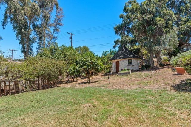 345 Osborne Street, Vista, CA 92084