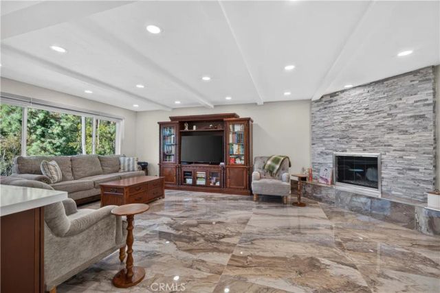 2484 Cameron Avenue, Covina, CA 91724