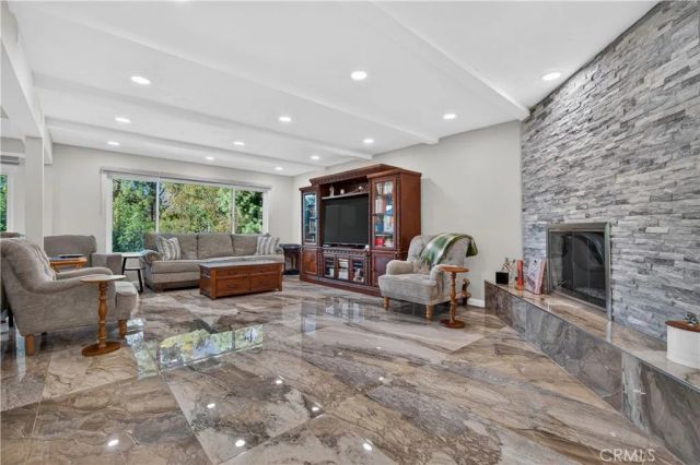2484 Cameron Avenue, Covina, CA 91724