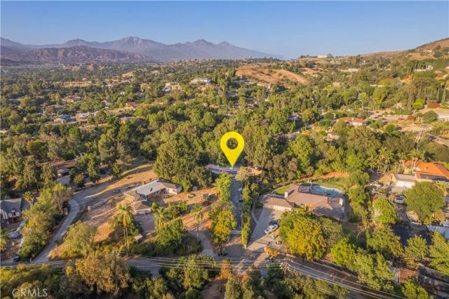2484 Cameron Avenue, Covina, CA 91724