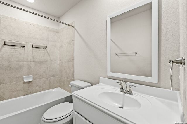 154 BUTTERCUP ALY, San Antonio, TX 78253