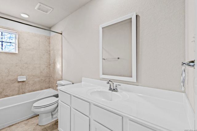 154 BUTTERCUP ALY, San Antonio, TX 78253