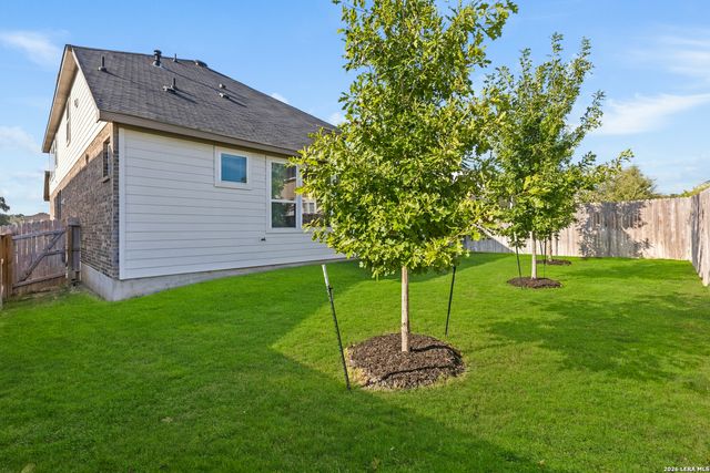 154 BUTTERCUP ALY, San Antonio, TX 78253