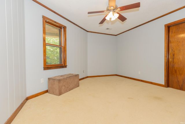 6214 Overpass Road, Mount Vernon, IN 47620