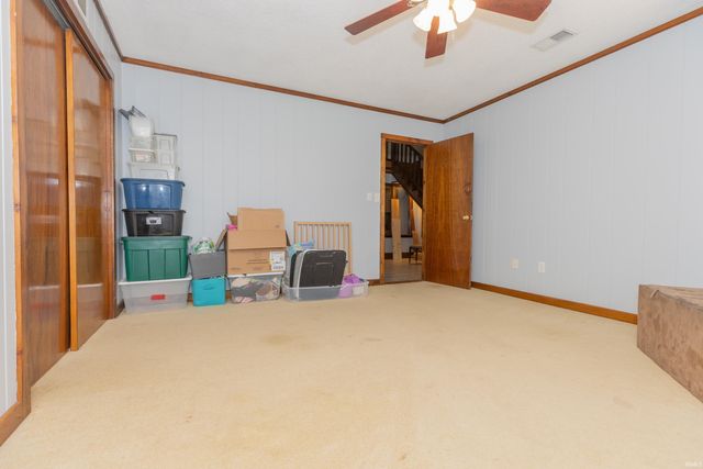 6214 Overpass Road, Mount Vernon, IN 47620
