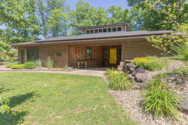 6214 Overpass Road, Mount Vernon, IN 47620