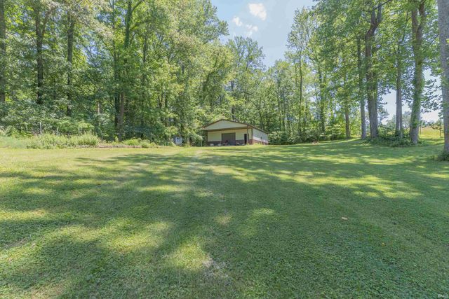 6214 Overpass Road, Mount Vernon, IN 47620
