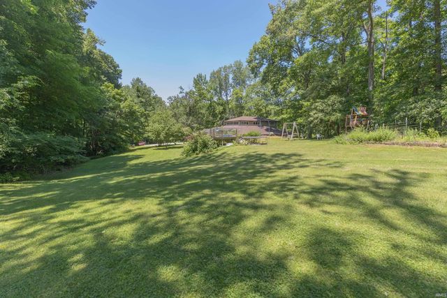 6214 Overpass Road, Mount Vernon, IN 47620