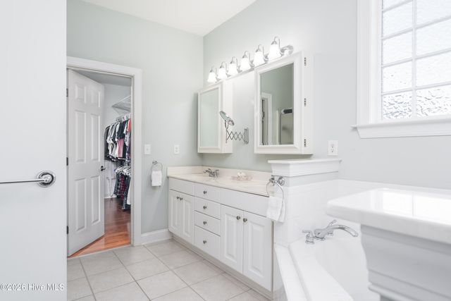 1015 Sunstone Court, Leland, NC 28451