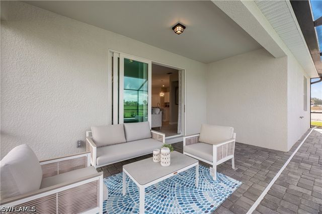 3233 Weston Manor DR, Alva, FL 33920