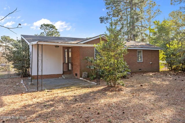 3722 Sandra Drive, Fayetteville, NC 28304