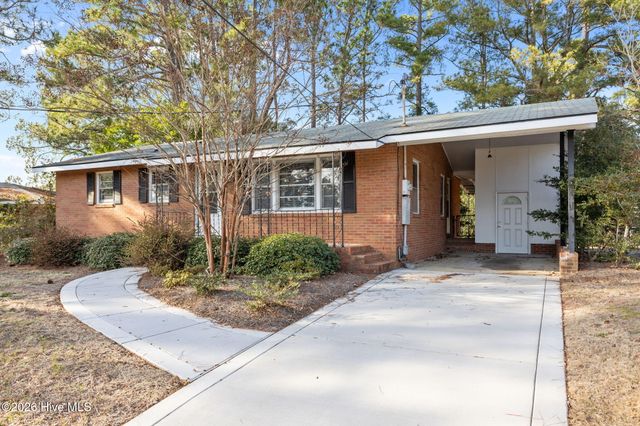 3722 Sandra Drive, Fayetteville, NC 28304
