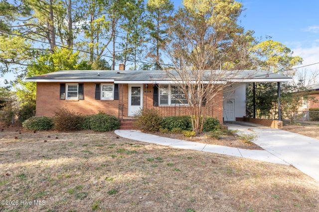 3722 Sandra Drive, Fayetteville, NC 28304