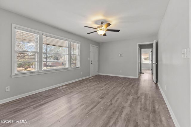 3722 Sandra Drive, Fayetteville, NC 28304