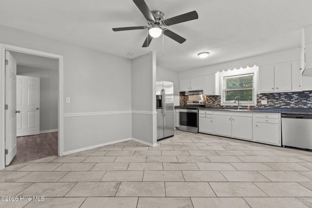 3722 Sandra Drive, Fayetteville, NC 28304