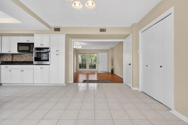 9409 Bassoon Drive, Houston, TX 77025
