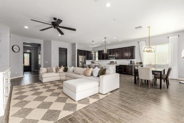 26814 N 100th Lane, Peoria, AZ 85383