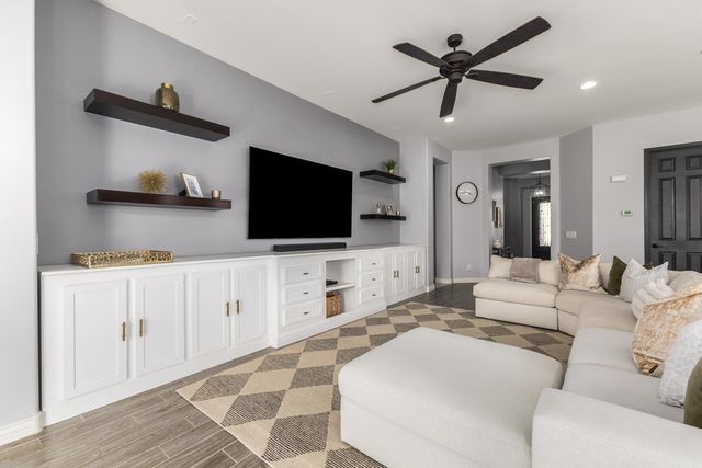 26814 N 100th Lane, Peoria, AZ 85383