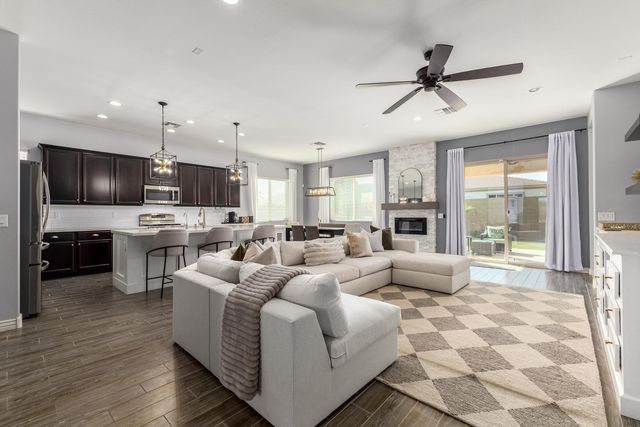 26814 N 100th Lane, Peoria, AZ 85383