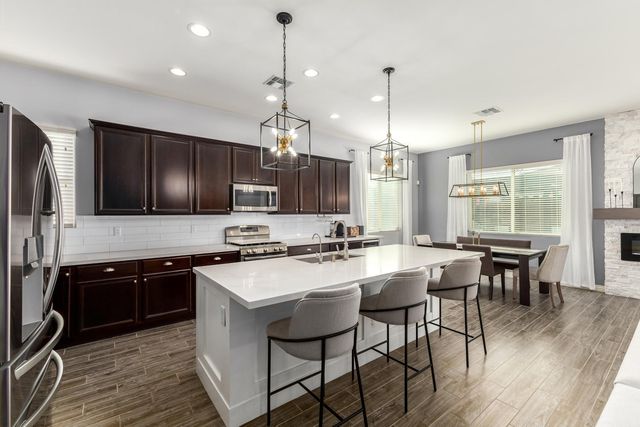 26814 N 100th Lane, Peoria, AZ 85383