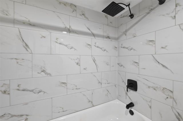 2118 Webster Street 3, Houston, TX 77003