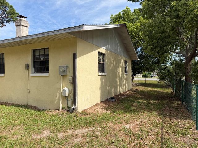 457 WATER ROAD, Ocala, FL 34472