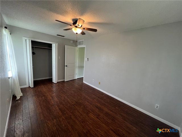 2955 E Amity Road, Belton, TX 76513