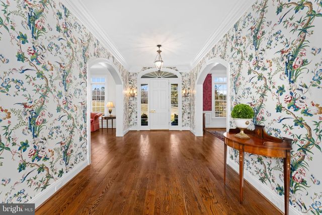 1205 TOWLSTON RD, Great Falls, VA 22066