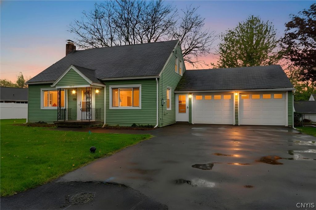 807 Second St, Salina, NY 13088