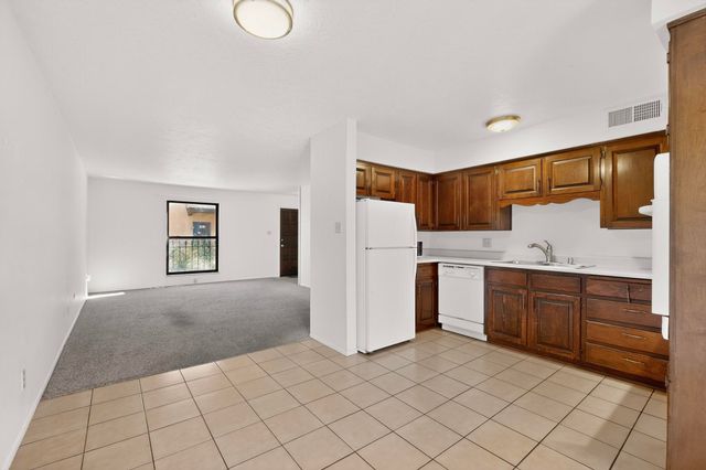 3406 Indian School Road NE A, Albuquerque, NM 87106