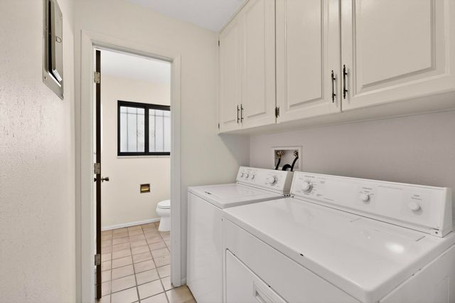 3406 Indian School Road NE A, Albuquerque, NM 87106