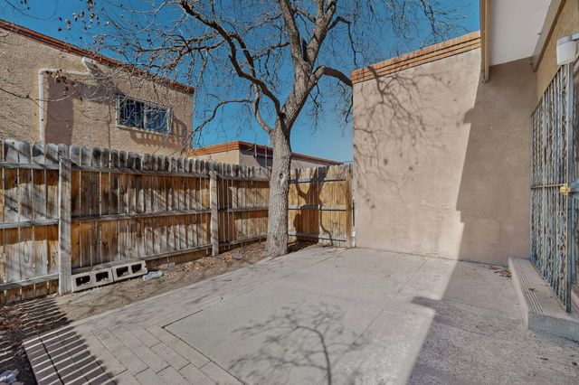 3406 Indian School Road NE A, Albuquerque, NM 87106