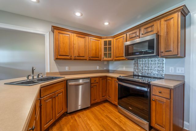 817 RIDGEFIELD Road, Richmond, KY 40475