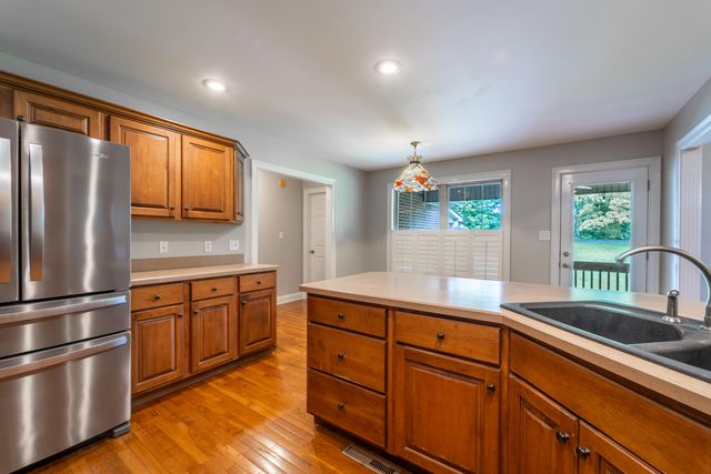 817 RIDGEFIELD Road, Richmond, KY 40475