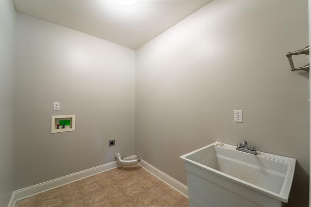 817 RIDGEFIELD Road, Richmond, KY 40475