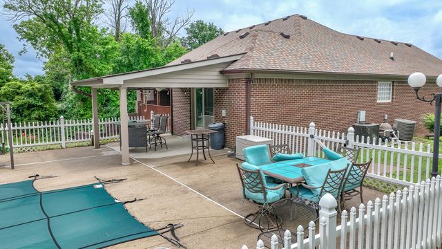 817 RIDGEFIELD Road, Richmond, KY 40475