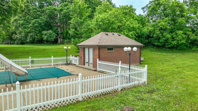 817 RIDGEFIELD Road, Richmond, KY 40475