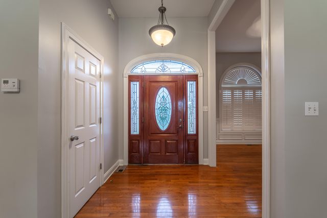 817 RIDGEFIELD Road, Richmond, KY 40475