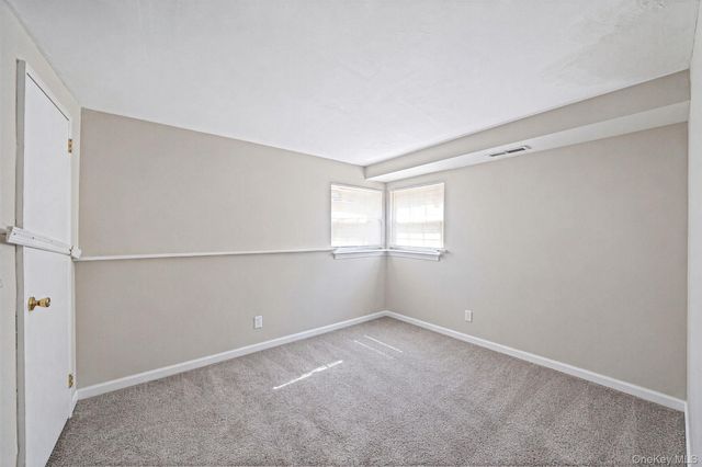 6 Otsego Place, Commack, NY 11725