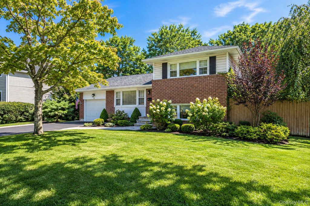6 Otsego Place, Commack, NY 11725 — photo 3