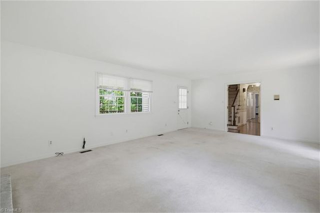 1104 Arbor Lane, Reidsville, NC 27320