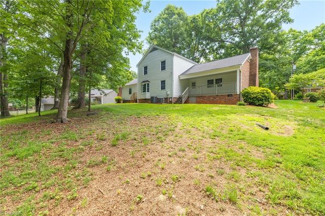 1104 Arbor Lane, Reidsville, NC 27320