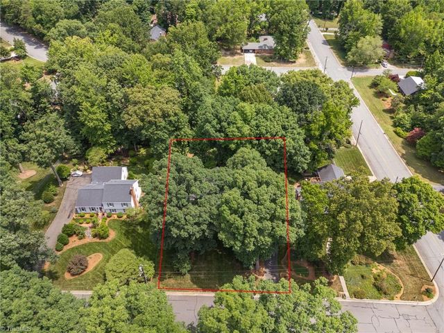 1104 Arbor Lane, Reidsville, NC 27320