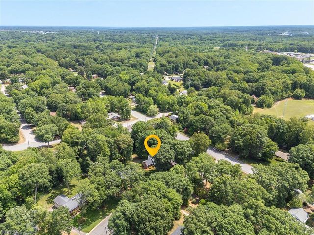 1104 Arbor Lane, Reidsville, NC 27320